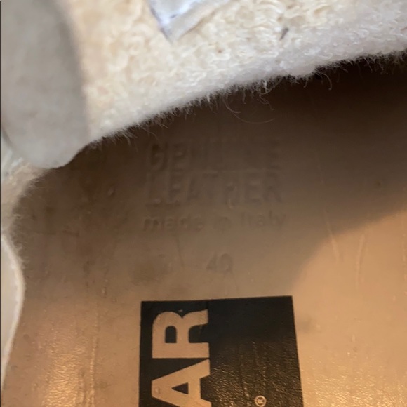 Golden Goose Leopard Print Sneakers with Black Star - Picture 5 of 6